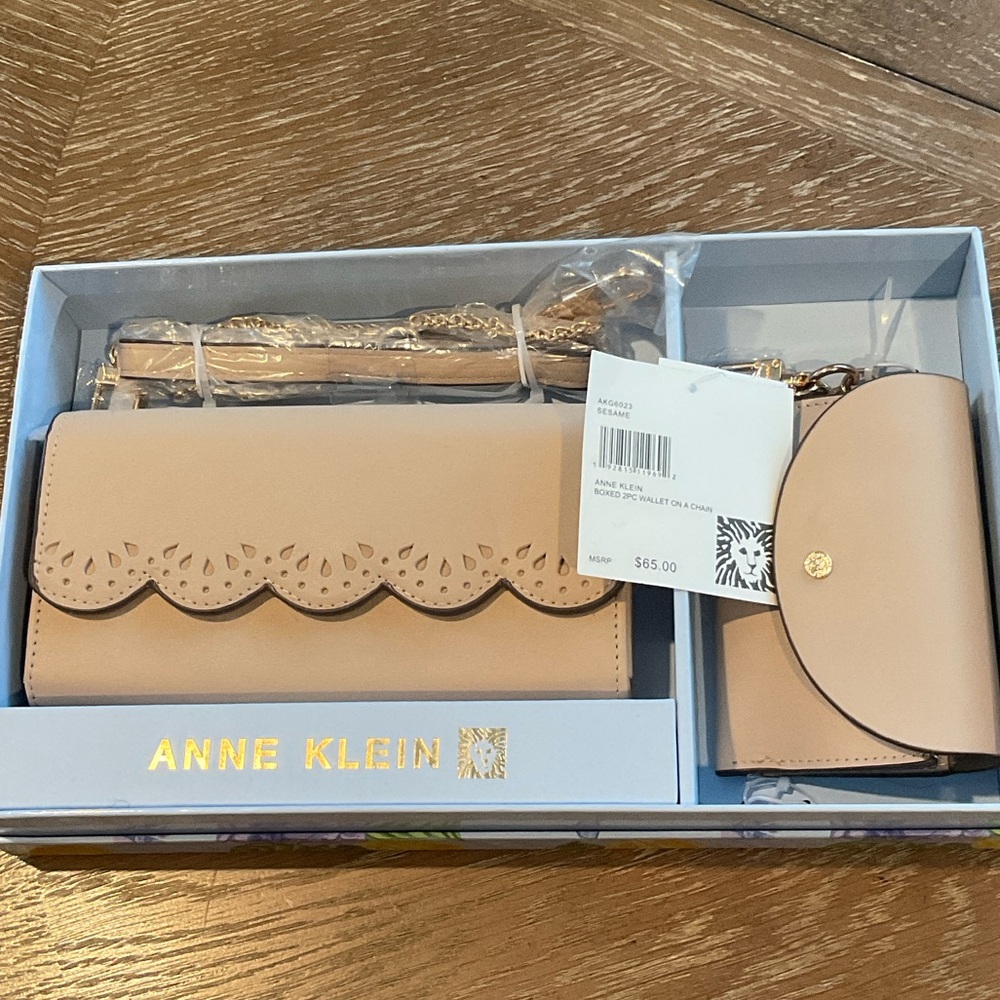 Anne Klein Nude Wallet and Cardholder Set